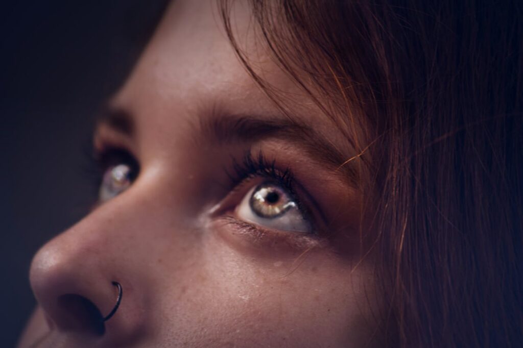 close-up-shot-of-woman-s-eye